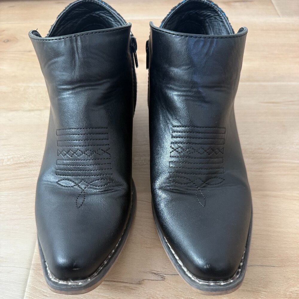 Black Ankle Roper Western Boho Boot - Picture 4 of 7